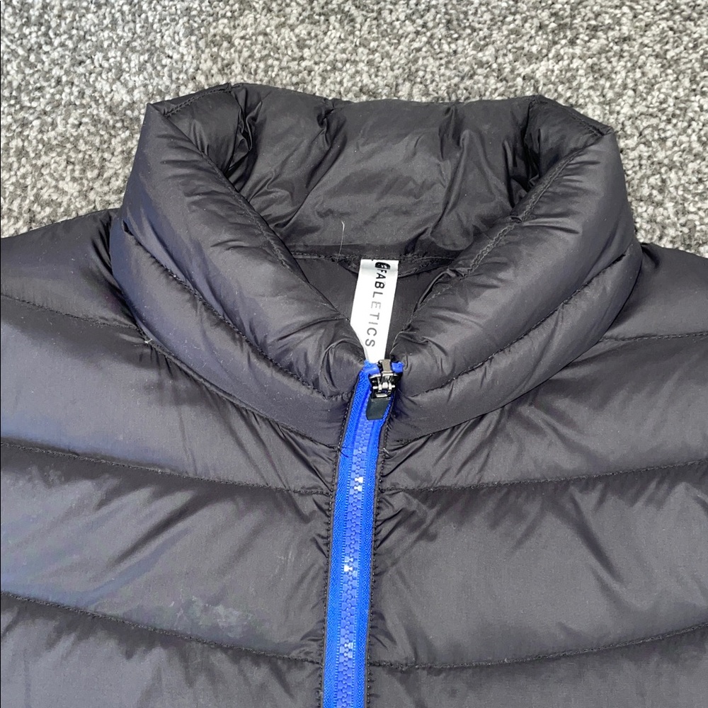 Fabletics Down Lightweight Puffer Jacket Black Wi… - image 4